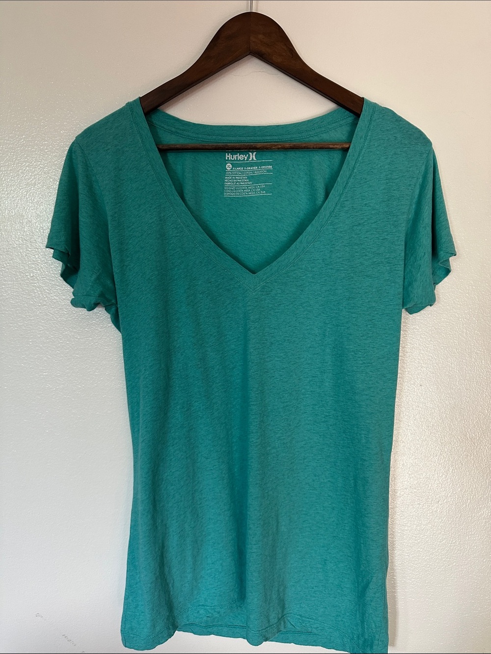 Hurley Women's Teal V-Neck Short Sleeve Top